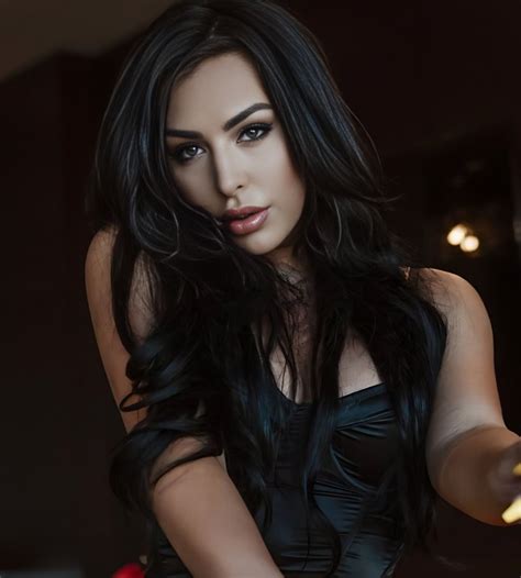 chanel santini height